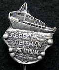 Odznak s osobní lodí Mervehaven je dnes sběratelskou raritou. Zdroj: internetová sběratelská aukce 