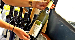 Špičková moravská vína z produkce vinařství Šmerák se v nabídce lodního baru zabydlela v průběhu roku 2019
